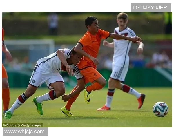 当今国际足球明星的崛起与影响力分析