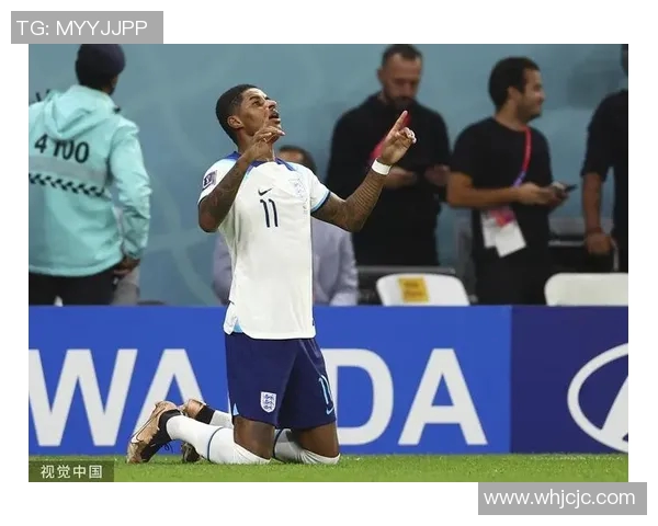 足球明星手势双手指天背后的意义与激励人心的故事 足球明星手势双手指天背后的意义与激励人心的故事